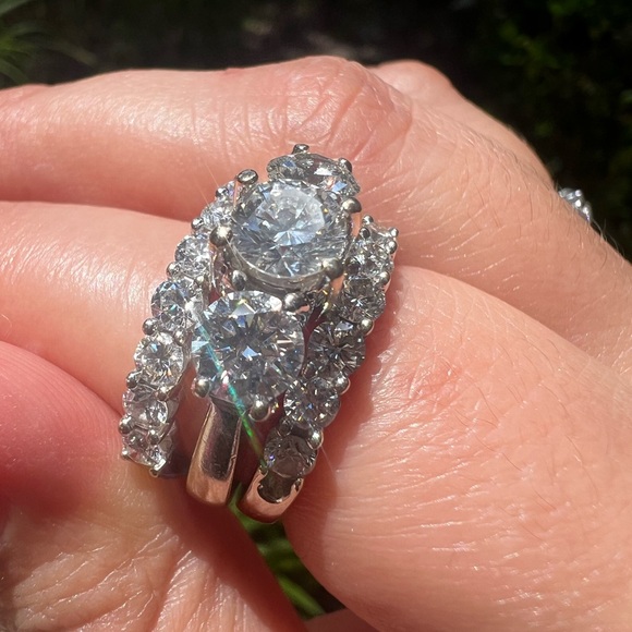 Diamond ring - Picture 4 of 8